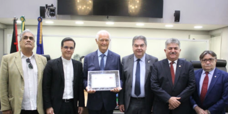 Assembleia concede título de cidadão paraibano ao padre Cláudio Sartori