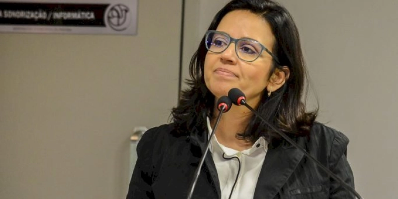 Pollyanna Dutra cobra urgência no restabelecimento do abastecimento de água em bairros de Pombal