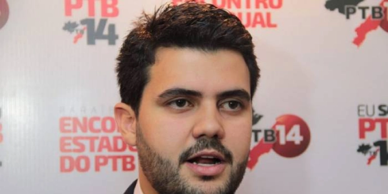 Wilson Filho acompanha João Azevêdo em agenda no Sertão e comemora avanço em obras na região
