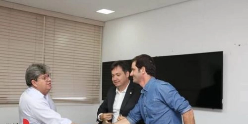 Após encontro de João com Joãozinho, de que lado ficará a oposição de São Francisco?