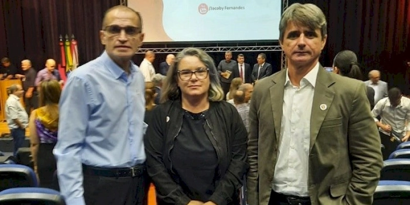 Controlador-geral, procurador-geral e gerente de análise, representam Sousa em evento sobre nova Lei de Licitações