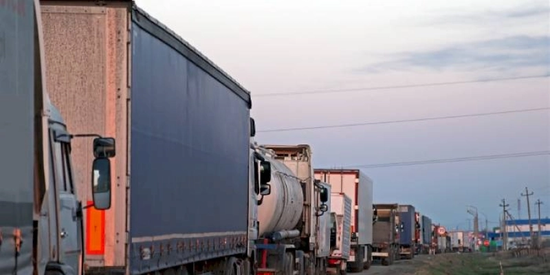Bloqueios nas Rodovias Federais prejudicam produção e colocam em risco abastecimento à população