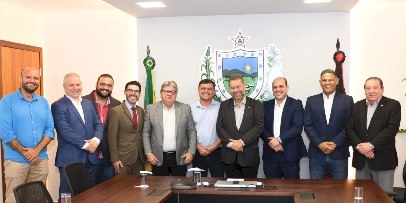 João Azevêdo e ministro Carlos Lupi firmam parceria para otimizar atendimento aos cidadãos nos serviços prestados pela Previdência 