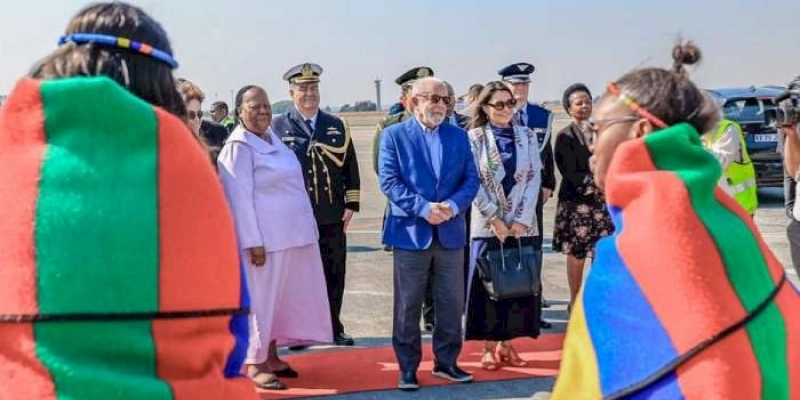 Lula chega à África do Sul para 15ª Cúpula do Brics