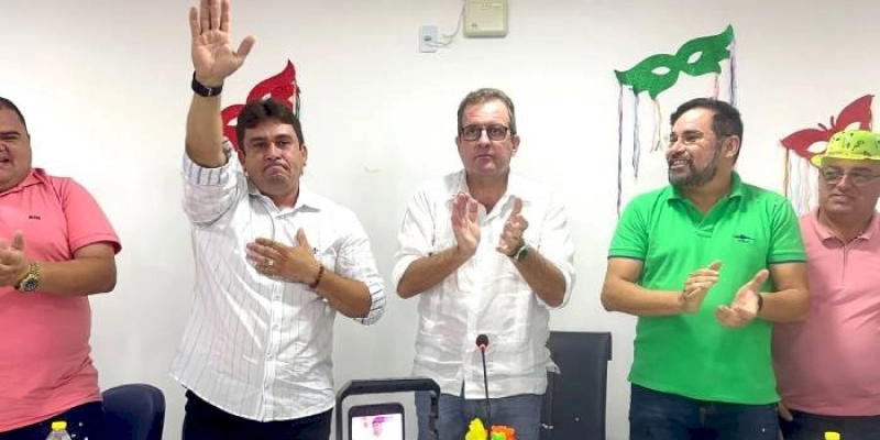 Tyrone: “Heldinho não é candidato de fim de semana, e não precisa sorri para tirar fotos em mesa de bar”