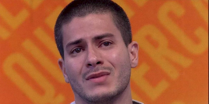 Arthur Aguiar é o campeão do BBB 22; confira