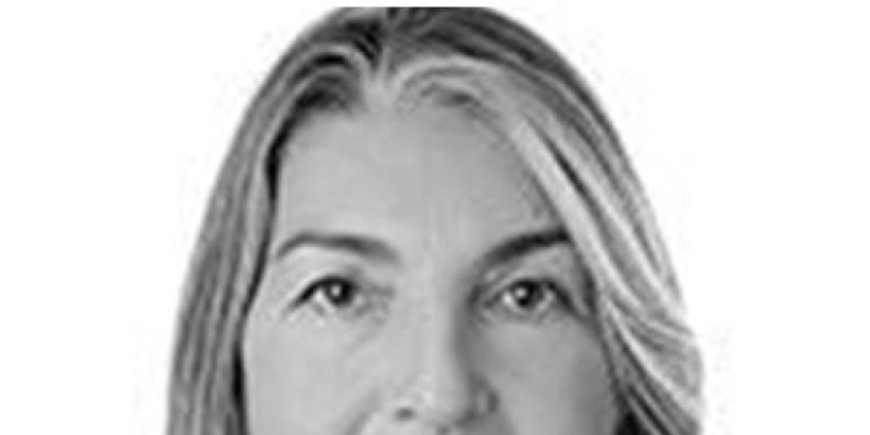 Prefeita de Carrapateira procura Empresa para construir Quadra Poliesportiva; três licitações desertas