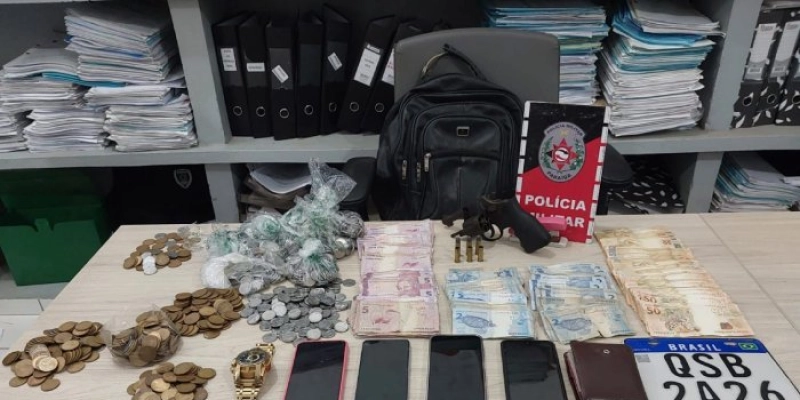  Polícia Militar frustra fuga de dupla acusada de assaltar casa lotérica na Paraíba