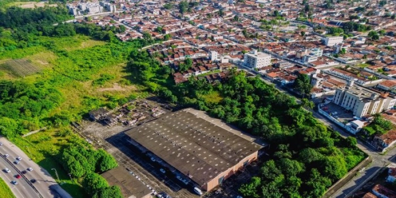 Cícero autoriza a construção do novo Mercado de Oitizeiro e destaca investimento de R$ 70 milhões nos espaços públicos de comércio na Capital