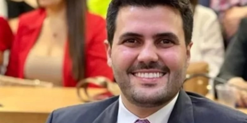 Wilson Filho promete climatização e implementação de IA nas Escolas Estaduais da PB