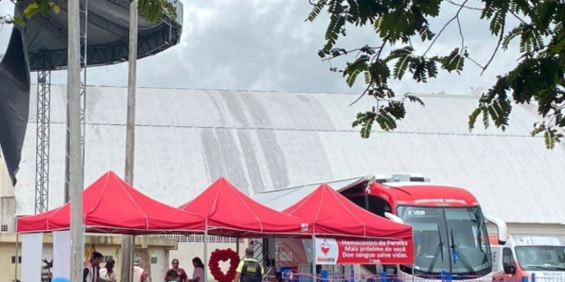 Unidade móvel do Hemocentro realiza coleta de sangue nos bairros de Tambiá e Aeroclube nesta sexta-feira
