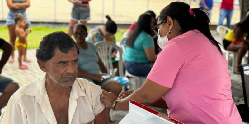 Caravana do Cuidar realiza mais de 160 atendimentos no bairro Padre Zé