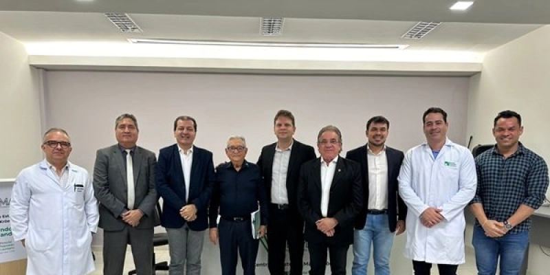 Sauly Gomes participa de aula inaugural para a equipe técnico-administrativa que exercerá funções no Centro Oncológico do Laureano, em Sousa