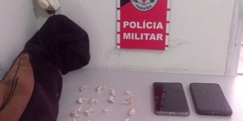 Polícia prende acusados de roubar camarões de viveiros 