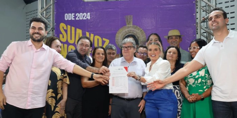 João Azevêdo preside audiência do ODE em Juazeirinho e anuncia mais de R$ 30 milhões em obras para a região
