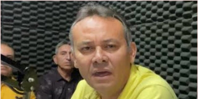 Prefeito João Cleber recebe alerta do TCE-PB por obra de Creche atrasada em Santa Helena