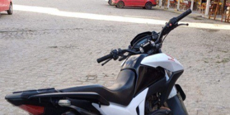 PRF na Paraíba apreende quatro veículos e flagra caminhoneiro embriagado