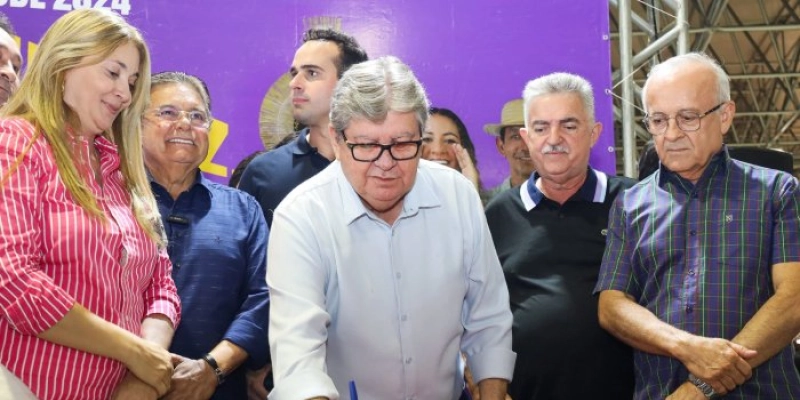 João Azevêdo anuncia investimentos de mais de R$ 55 milhões e encerra ciclo de audiências do Orçamento Democrático em João Pessoa