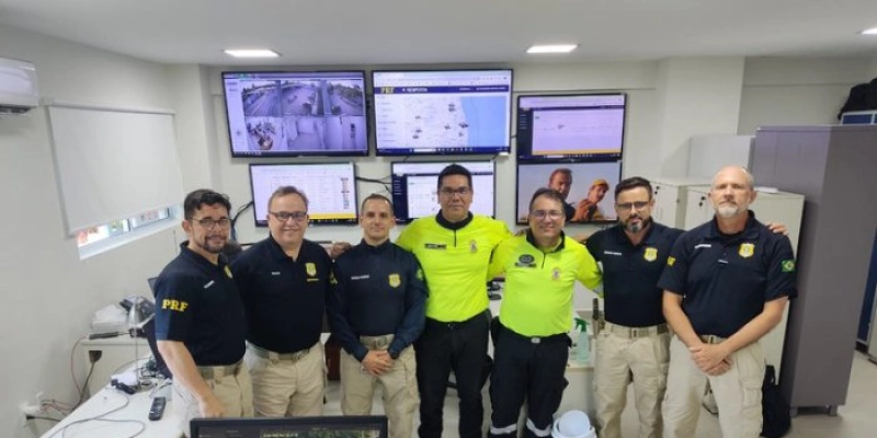Equipes da PRF na Paraíba realizam treinamento de videomonitoramento em parceria com a SEMOB-JP