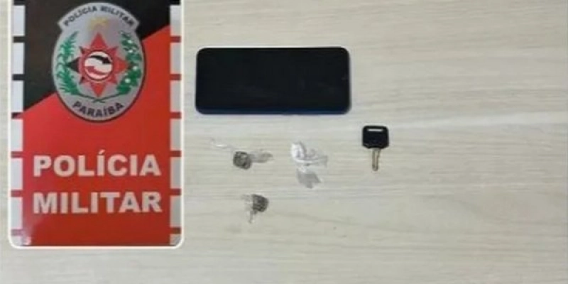 Força Tática prende homem por porte de drogas no Bairro Vila Nova, Cajazeiras