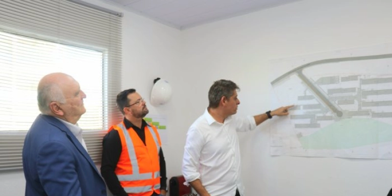 Nominando inspeciona obras do Parque Socioambiental do Róger e do Complexo Habitacional na Beira Rio