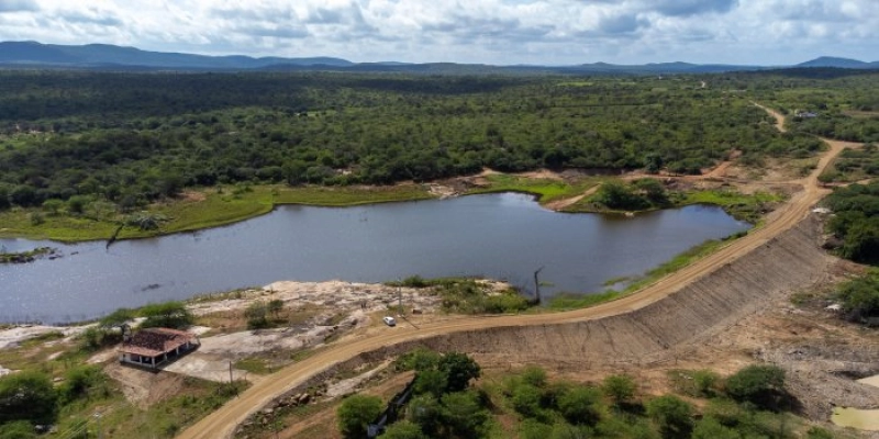 Governo da Paraíba realiza obras de recuperação em barragens e contempla mais 11 municípios
