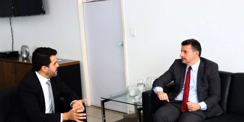 Secretário de Educação faz visita institucional ao Ministério Público da Paraíba e reafirma parceria e transparência nas ações da SEE