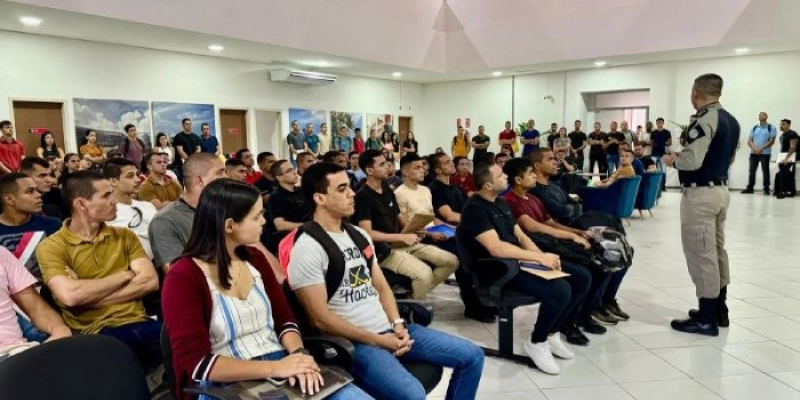  CFSd: Começa a pré-matrícula no Comando da Polícia Militar