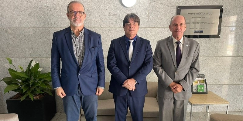 Presidente da FIEPB convida diretor-presidente do IBRAM para encontro com industriais paraibanos