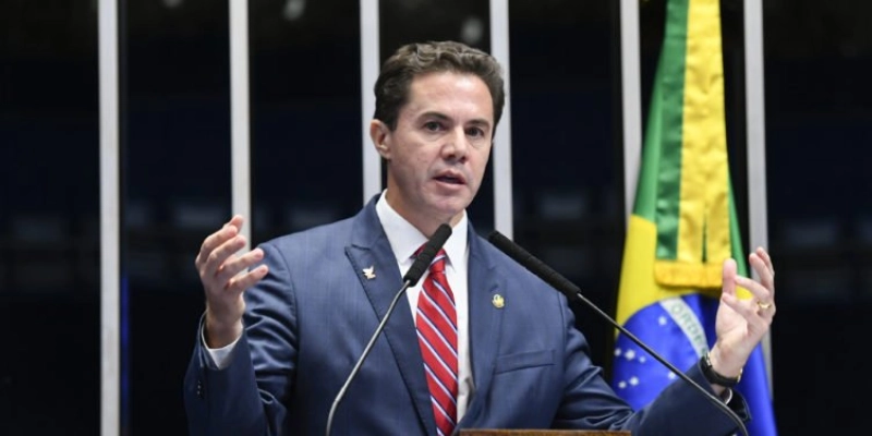Senador Veneziano Garante: 'não serei empecilho na escolha do vice de Campina Grande'