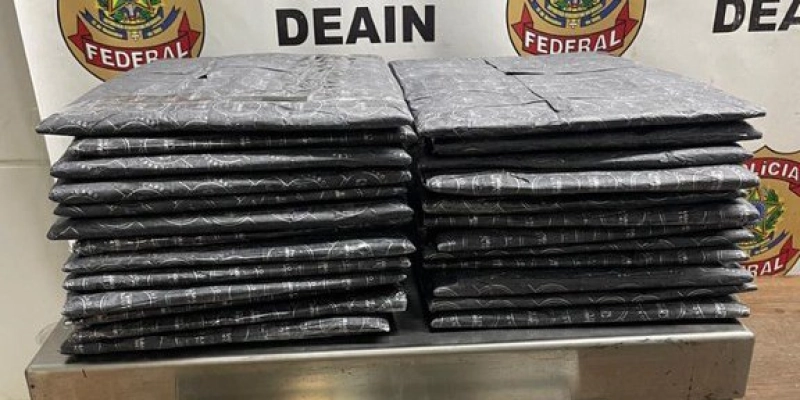 PF detém 10 pessoas por tráfico e descaminho
