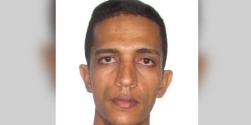 Motoboy é assassinado a tiros em frente a praça pública, na Paraíba