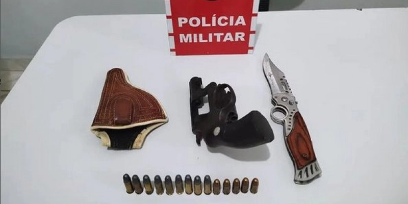 No Sertão, em ocorrência de ameaça, Polícia Militar prende homem em flagrante por porte ilegal de arma fogo