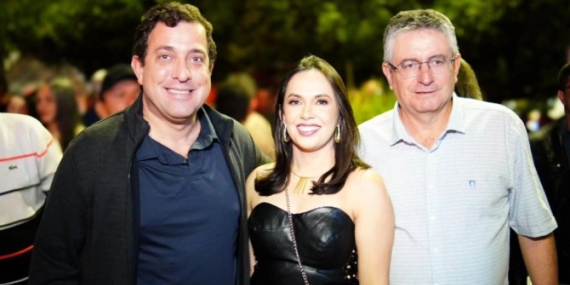 Deputado Gervásio Maia e Prefeita Flavinha Sousa celebram tradição na festa de Santa Ana no Congo