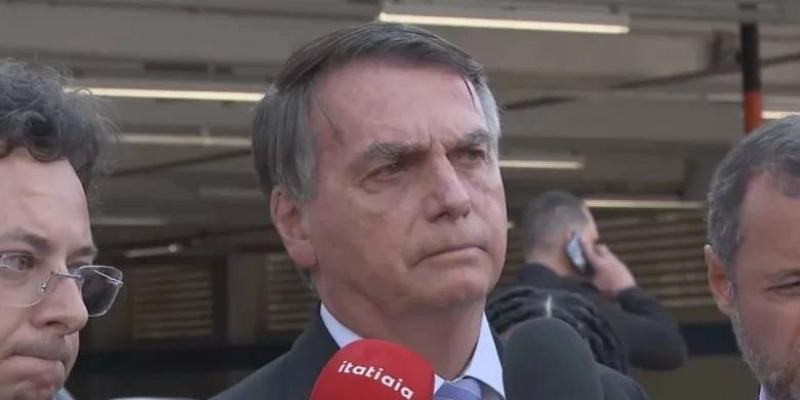 TCU deve arquivar processos contra Bolsonaro sobre joias sauditas, diz O Globo