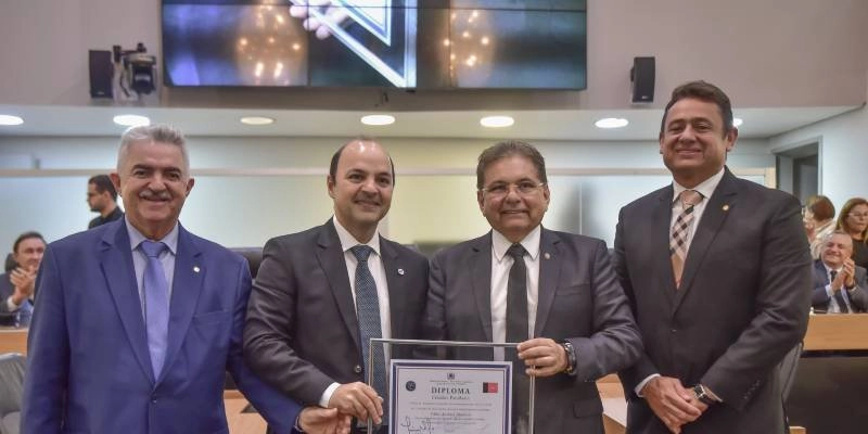 ALPB concede título de cidadão paraibano ao advogado Fábio Andrade