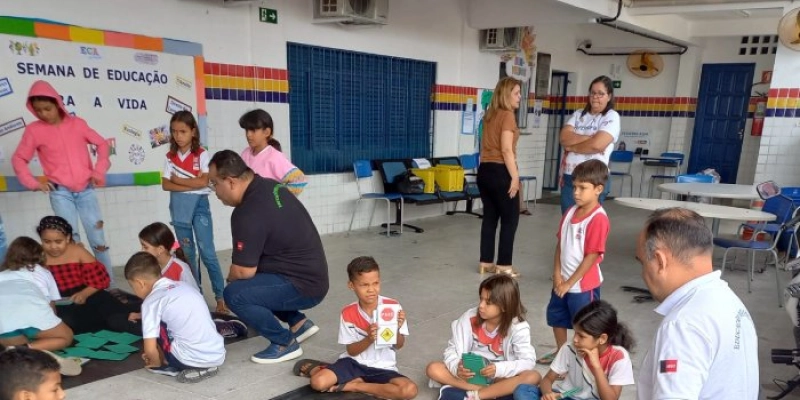 Semob realiza ação educativa em escola municipal e segue com programação até sexta-feira, em JP