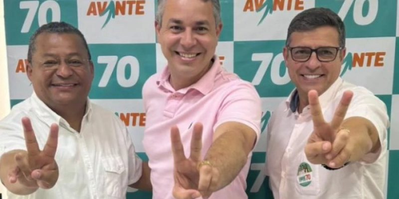 Nilvan Ferreira anuncia apoio a André Coutinho em Cabedelo