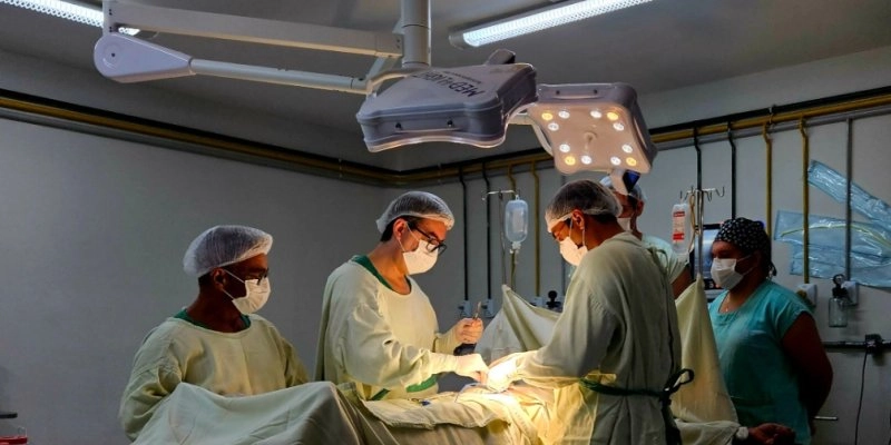 Hospital Geral e do Câncer realiza primeira cirurgia oncológica da unidade