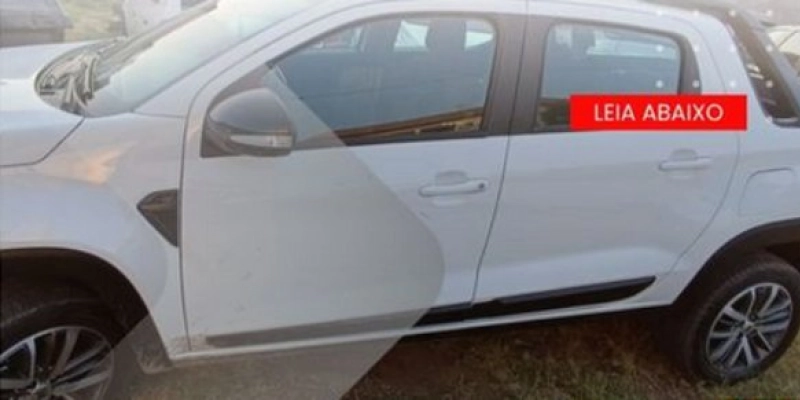 Polícia Militar apreende veículo clonado com registro de roubo/furto em Patos