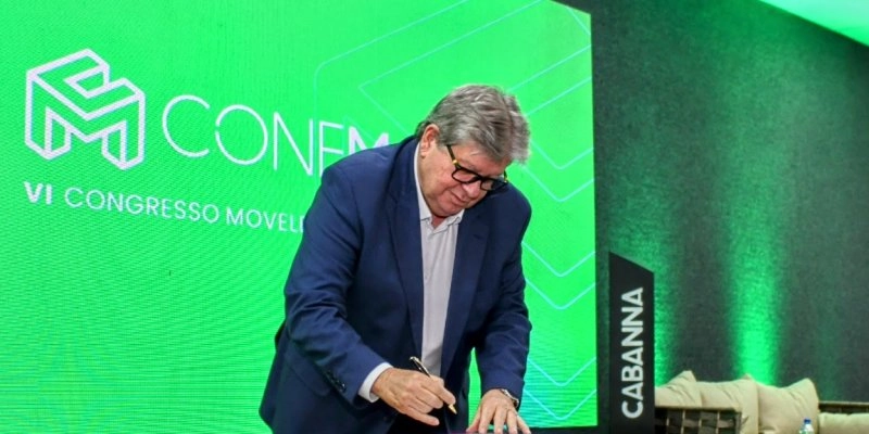 João Azevêdo assina Protocolo de Intenções para a criação do Polo Moveleiro Metropolitano e destaca investimentos no setor 