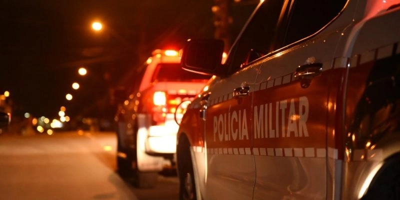 Bandidos armados praticam assalto em loja de celulares na cidade de Coremas