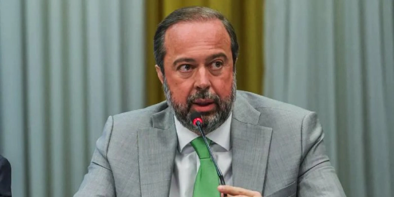 Silveira pede plano de contingência ao Operador do Sistema Elétrico