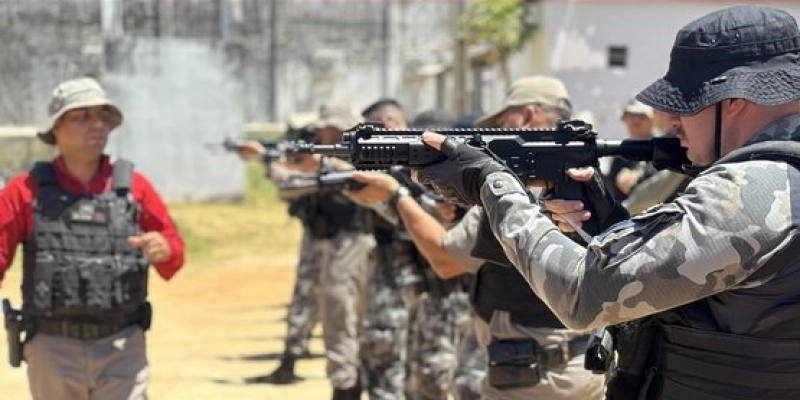 Mais uma turma de militares do 12º BPM participa de instrução para habilitação no manuseio do novo fuzil adotado pela PMPB