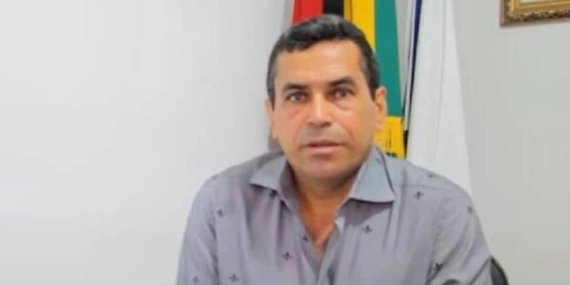 Contratação irregular de profissionais de saúde leva prefeito de Igaracy ao TCE