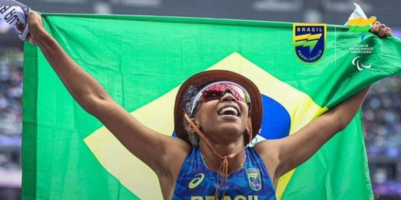 Antônia Keyla conquista bronze nos 1500 metros classe T20