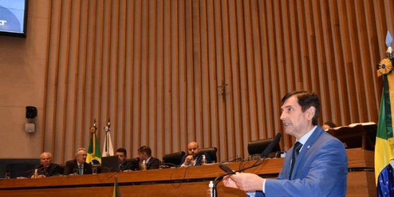 Cofeci prestigia homenagem da Câmara Distrital do DF a corretores de imóveis