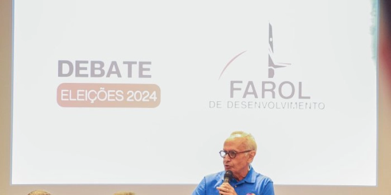 Em sabatina com empresários, Cícero diz que 600 empreendimentos já aderiram ao programa Viva o Centro