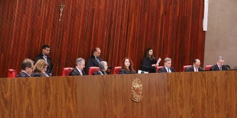 TSE segue MP Eleitoral para manter preso ex-deputado federal condenado por violência política de gênero