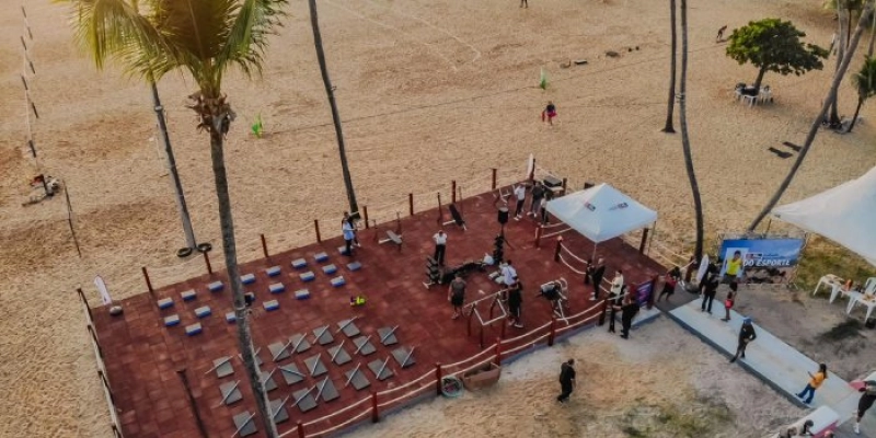 Cícero garante mais 08 academias ao ar livre no modelo da instalada no Cabo Branco e vai ampliar o ‘Campeões do Amanhã’